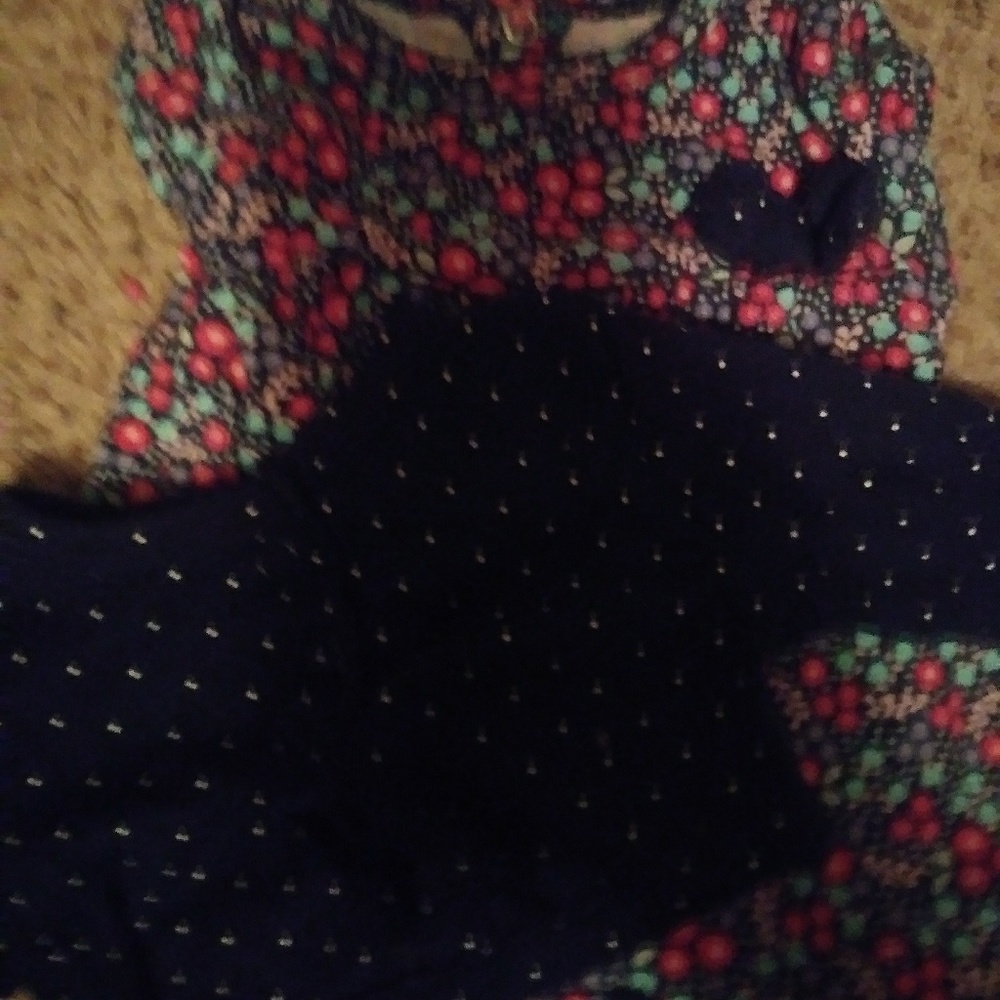 Matching set - Picture 2 of 2